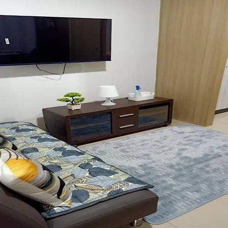 Lens Den - Flat In Pasay City Mall Of Asia Manila
